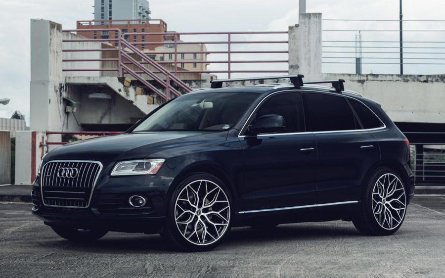 Audi Q5 2.0T Quattro on Vossen Wheels (HF-2) '2018